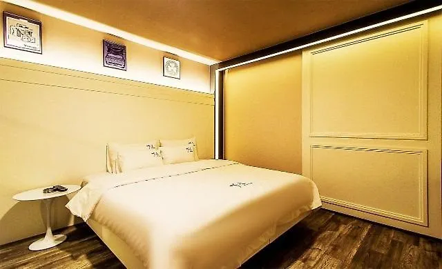 Motel Songjeong Gain